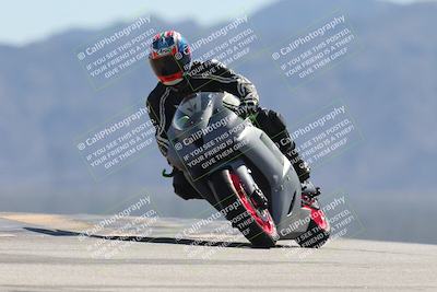 media/Oct-13-2025-Moto Forza (Mon) [[a66d839500]]/4-C Group/Session 4 (Turn 9)/